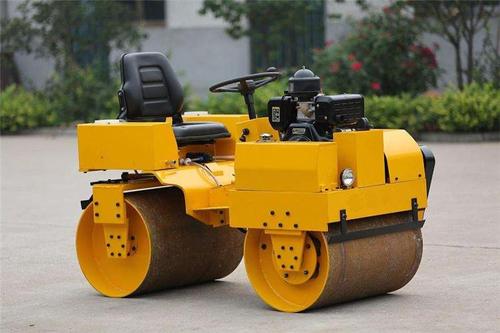 小型壓路機(jī)安全?？考记? title=