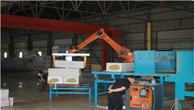 自動化生產設備