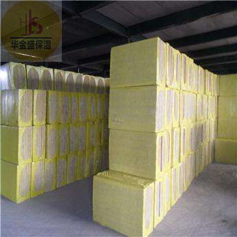 目前建筑外墻保溫主要面臨兩大問題