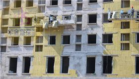 鄭州巖棉板生產(chǎn)廠為何要做外墻外保溫系統(tǒng)?